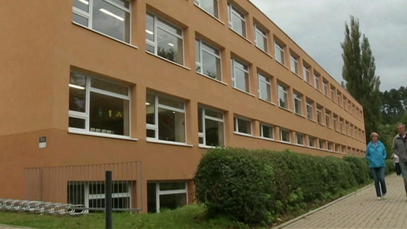 Wartburgschule in Eisenach: Schüler haben Unterricht trotz krebserregender Gase Eisenach Wartburgschule