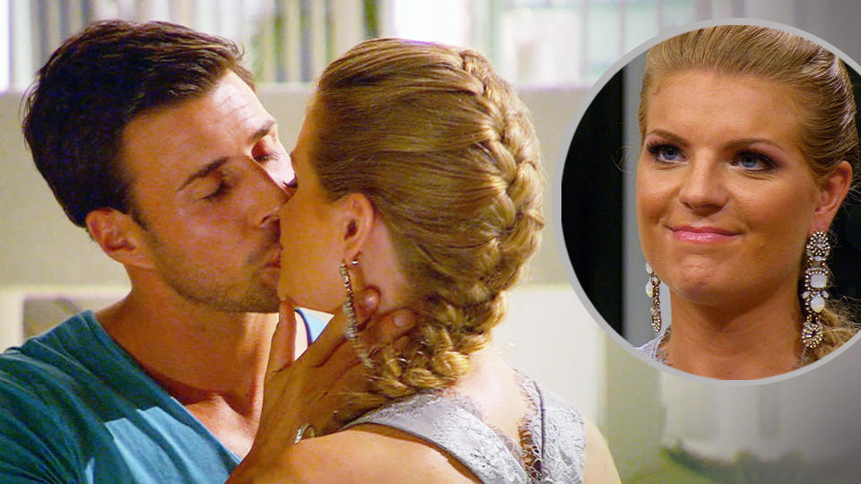 Der Bachelor 2016: Anni bekommt trotz Kuss keine Rose Der Bachelor: Ein leidenschaftlicher Kuss für Kandidatin Anni