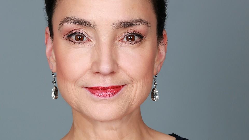 AWZ: Tatjana Clasing spielt Simone Steinkamp AWZ-Star Tatjana Clasing