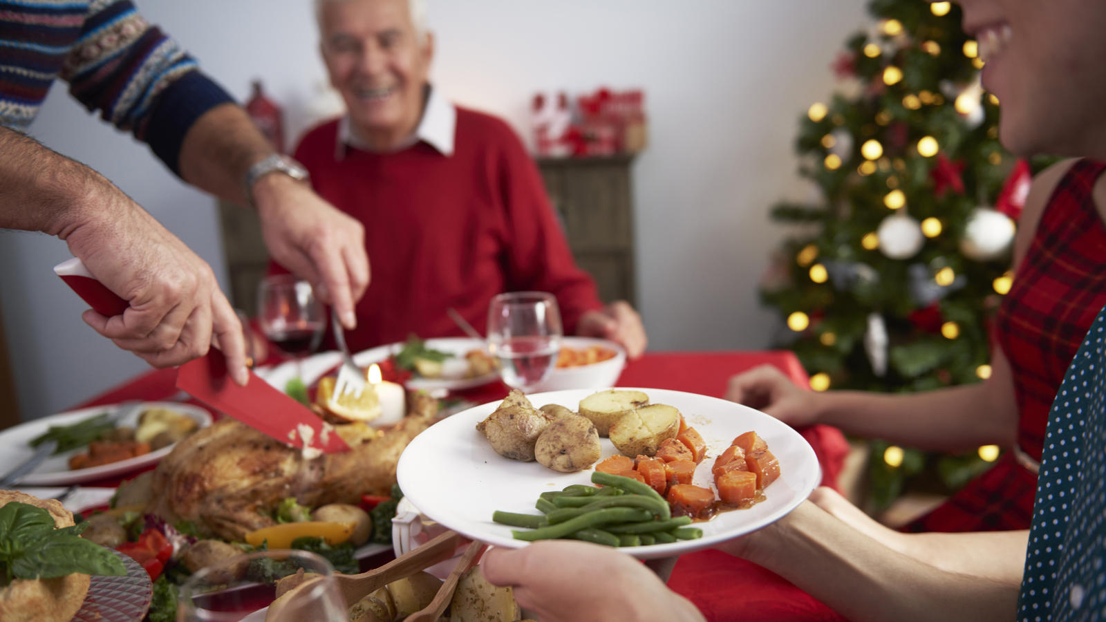 Im Ländervergleich: Die Deutschen sind Spitzenreiter im Winterspeck-Anfuttern Die Deutschen lieben ihre Feiertagsmenüs. Das fördert die Pfunde.