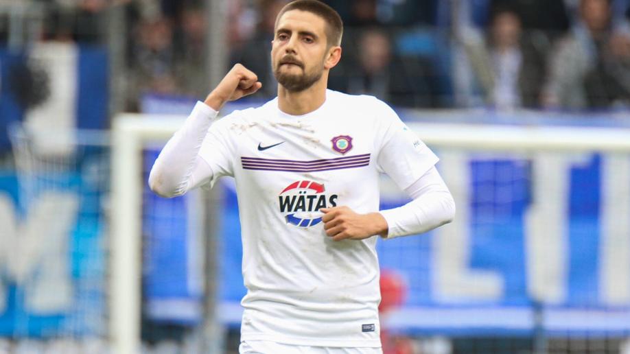 Aserbaidschan mit Unterstützung aus Aue Dimitrij Nazarov ( 30, FC Erzgebirge Aue) jubelt nach seinem Tor zum 1:0 per Elfmeter, Fussball - 2.Bundesliga - VfL Bochum vs. FC Erzgebirge Aue, Bochum,19.03.2017, Bochum Copyright: xBohla/xEibner-Pressefotox EP_bohlaDimitrij Nazarov 30 FC Ore Moun