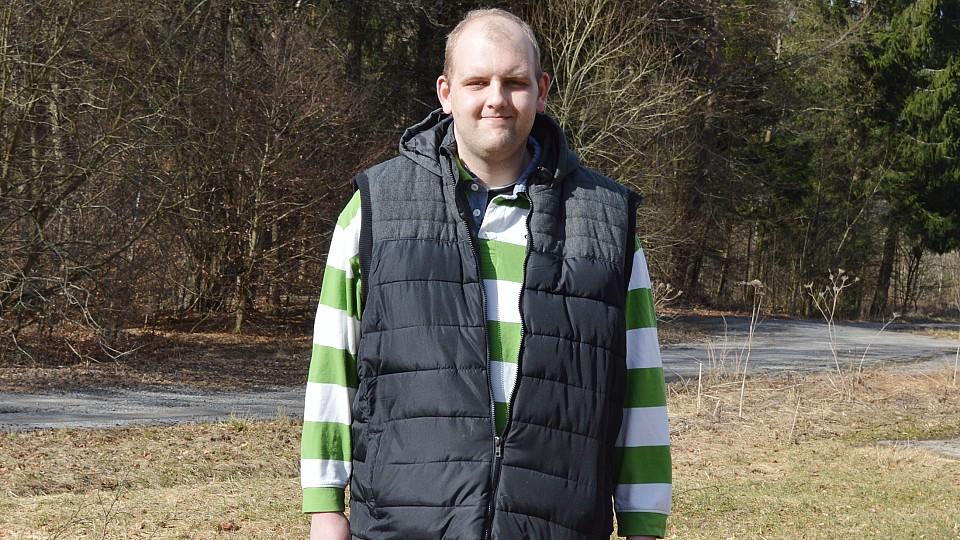 Schwiegertochter gesucht 2017: Das ist Kandidat Kevin Hundeliebhaber Kevin gehört zu den Kandidaten, die in der elften Staffel von 'Schwiegertocher gesucht' auf ihr Liebesglück hoffen.