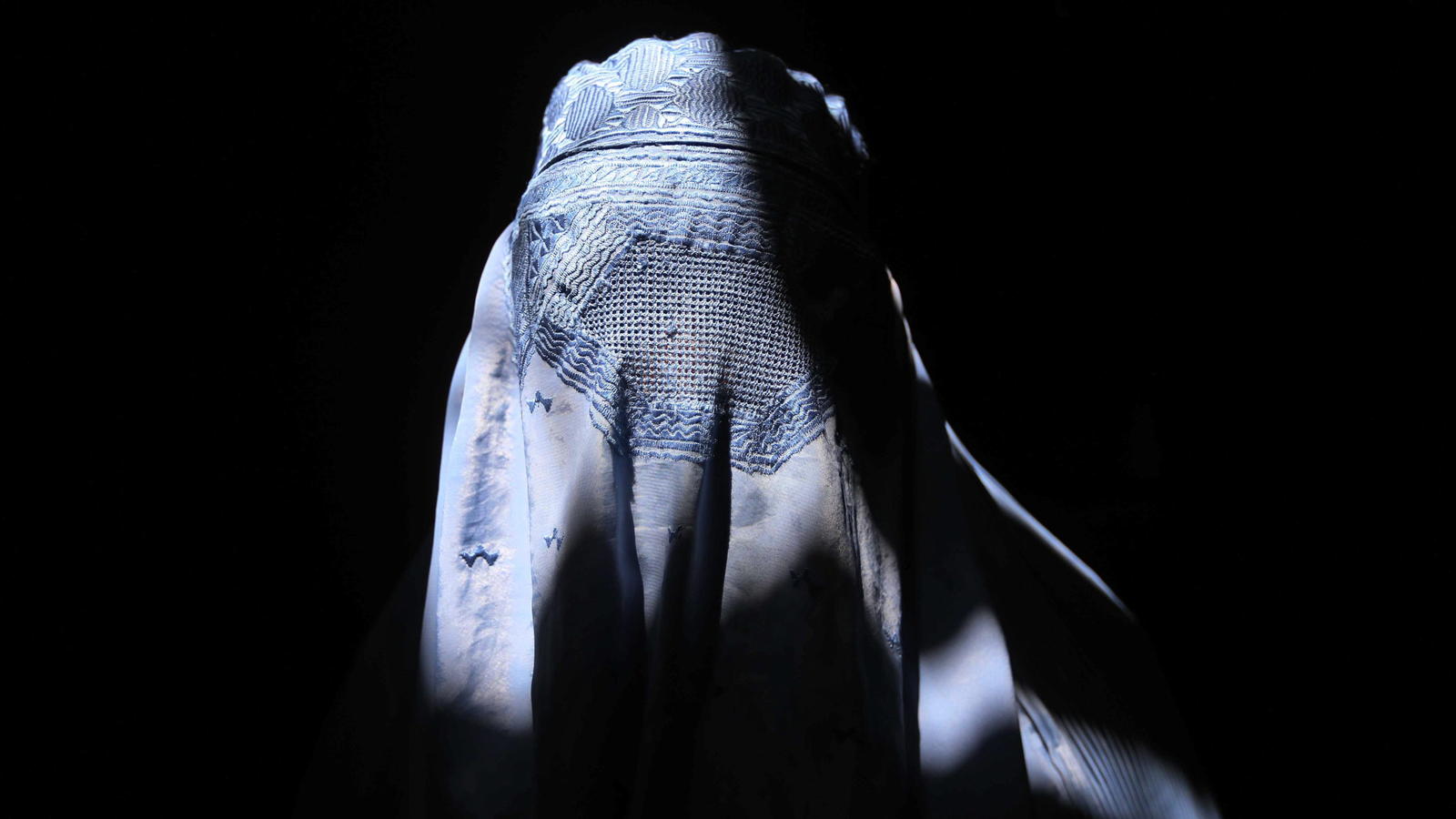 Burkaverbot in Österreich: Wer Schleier oder Maske trägt, riskiert empfindliche Strafen Burkaverbot in Österreich