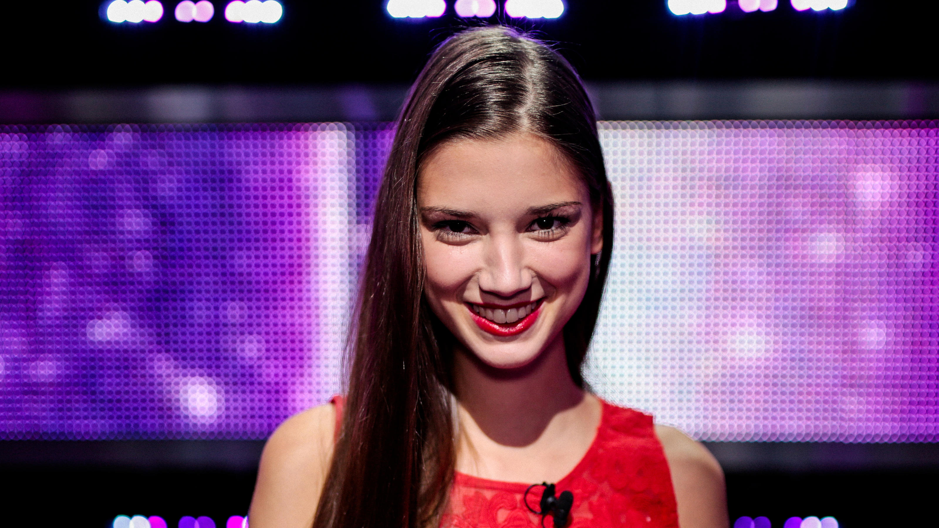 Take Me Out 2018: Das ist Kandidatin Jana Z. Jana ist Kandidatin bei "Take Me Out"