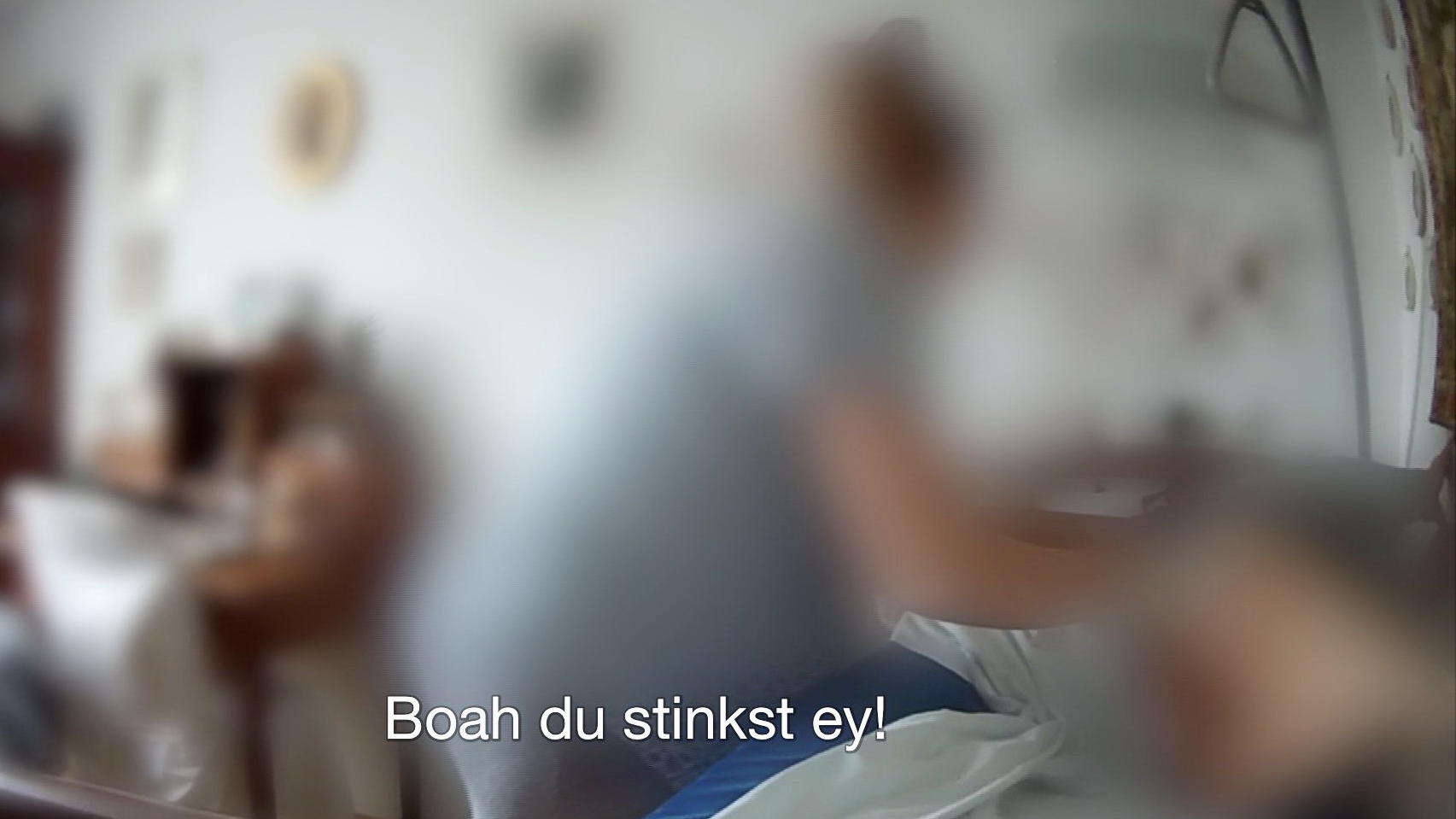 Gedemütigt und gequält: RTL-Reportage deckt unfassbare Zustände in DRK-Seniorenheim auf Physische und psychische Gewalt in DRK-Seniorenheim in Hessen: "Extra"-Reportage deckt neue Dimension von menschenverachtenden Zuständen auf