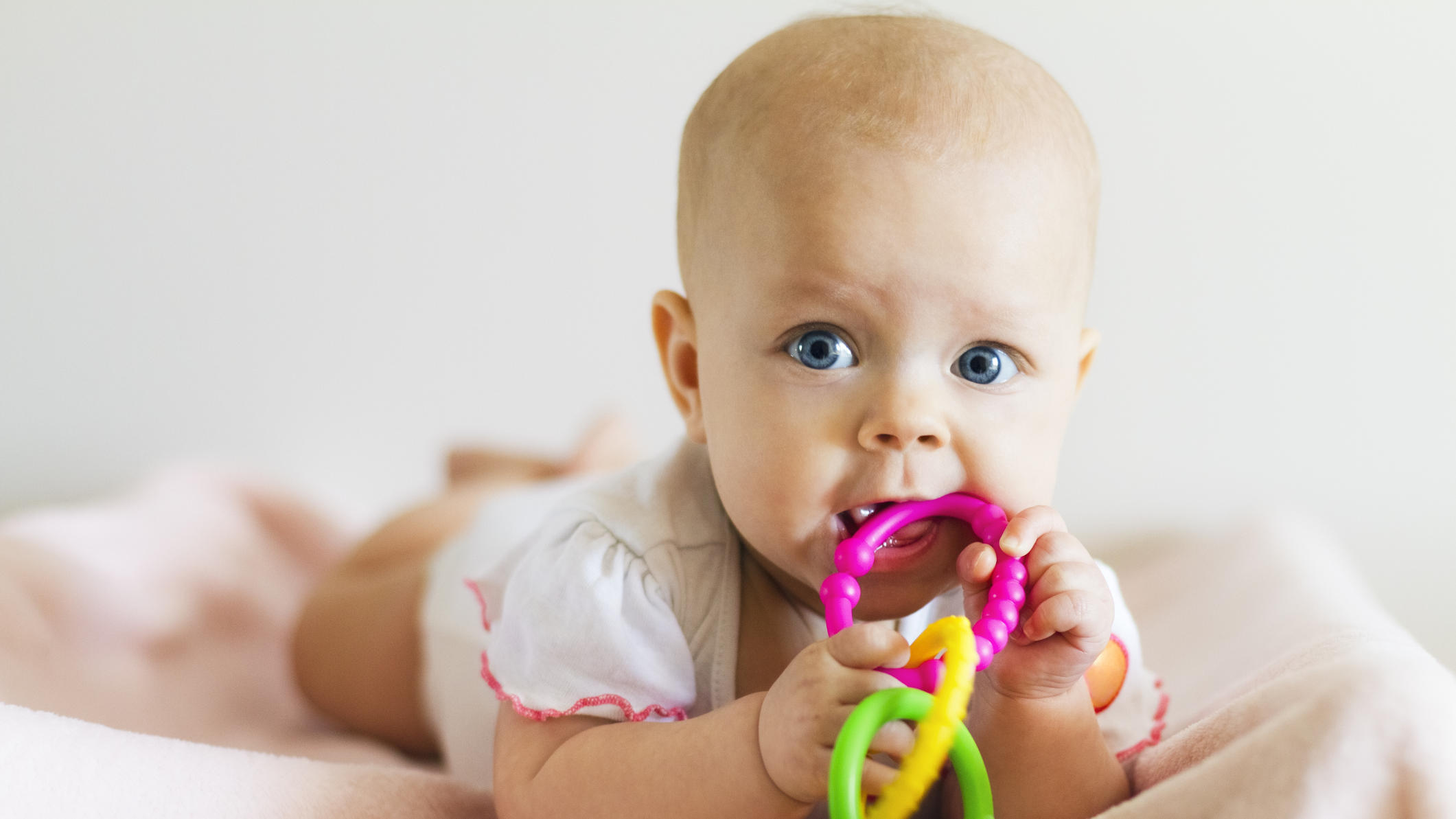 'Stiftung Warentest' prüft Babyspielzeug: Diese Spielzeuge dürften eigentlich nicht verkauft werden 23 von 30 getesteten Spielzeugen sind empfehlenswert