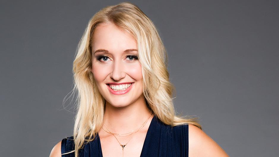 Der Bachelor 2018: Kandidatin Janina (24) hat von Daniel Völz keine Rose bekommen Janina bekommt in der fünften "Nacht der Rosen" bei "Der Bachelor" 2018 keine Rose.