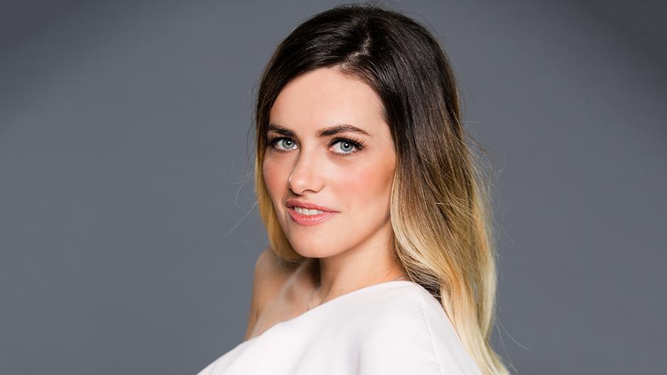 Der Bachelor 2018: Roxana (26) aus Köln tritt nach der dritten "Nacht der Rosen" die Heimreise an Roxana ist Kandidatin bei "Der Bachelor" 2018.