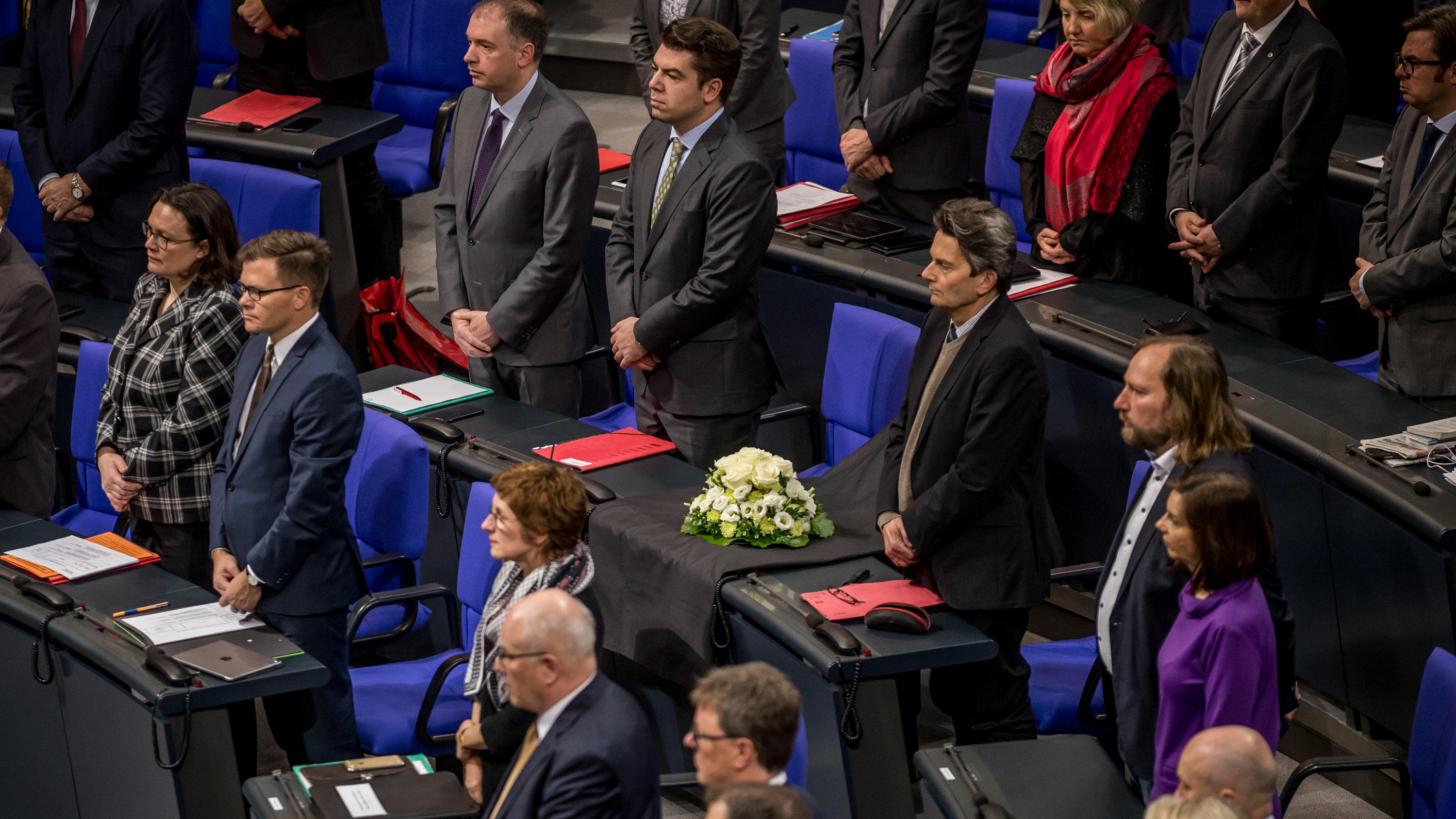 Bundestag trauert um Ewald Schurer: SPD-Politiker überraschend gestorben Bundestag trauert um Ewald Schurer: SPD-Politiker überraschend gestorben