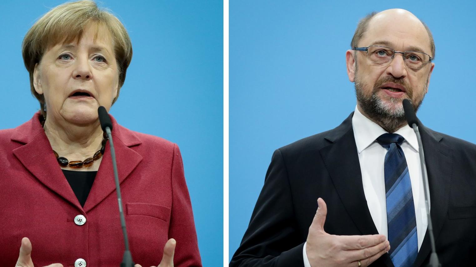Schock für Angela Merkel: GroKo erstmals ohne Mehrheit Schwere Zeiten für Merkel und Schulz: Die GroKo hat einer Umfrage zufolge keine Mehrheit.