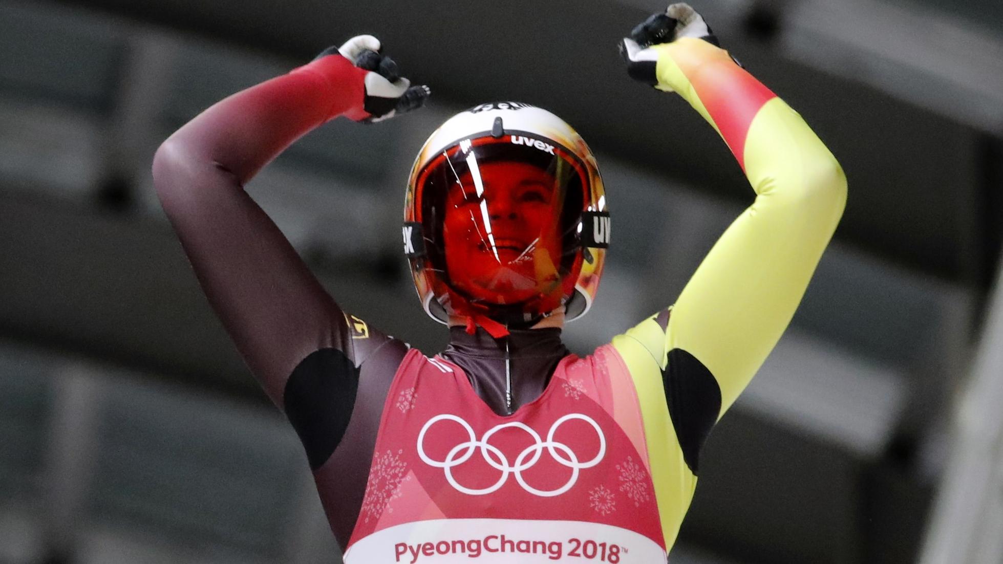 Olympia: Deutscher Doppeltriumph im Rodeln - Natalie Geisenberger siegt vor Dajana Eitberger Luge – Pyeongchang 2018 Winter Olympics – Women’s Singles Competition – Olympic Sliding Centre - Pyeongchang, South Korea – February 12, 2018 - Natalie Geisenberger of Germany reacts after her run. REUTERS/Arnd Wiegmann