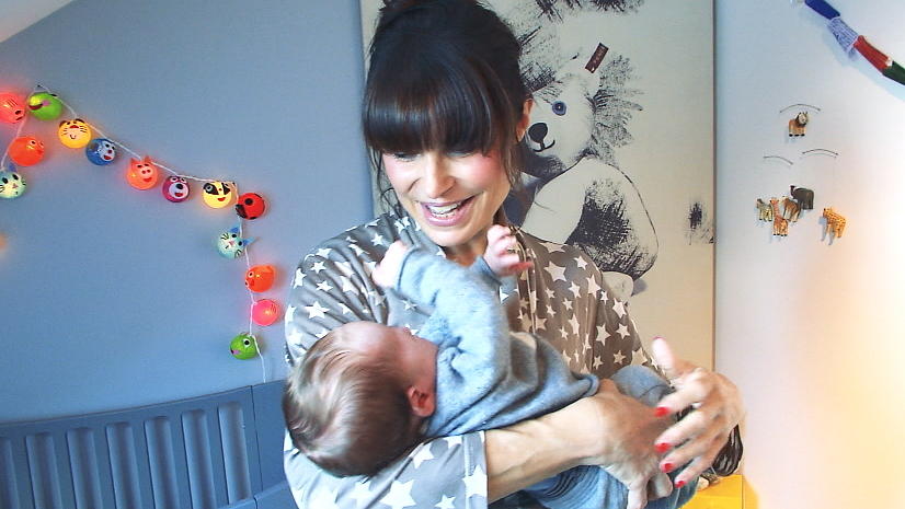 Unter uns: Tabea Heynig kehrt nach Babypause zurück "Unter uns"-Star Tabea Heynig mit Sohn Monty