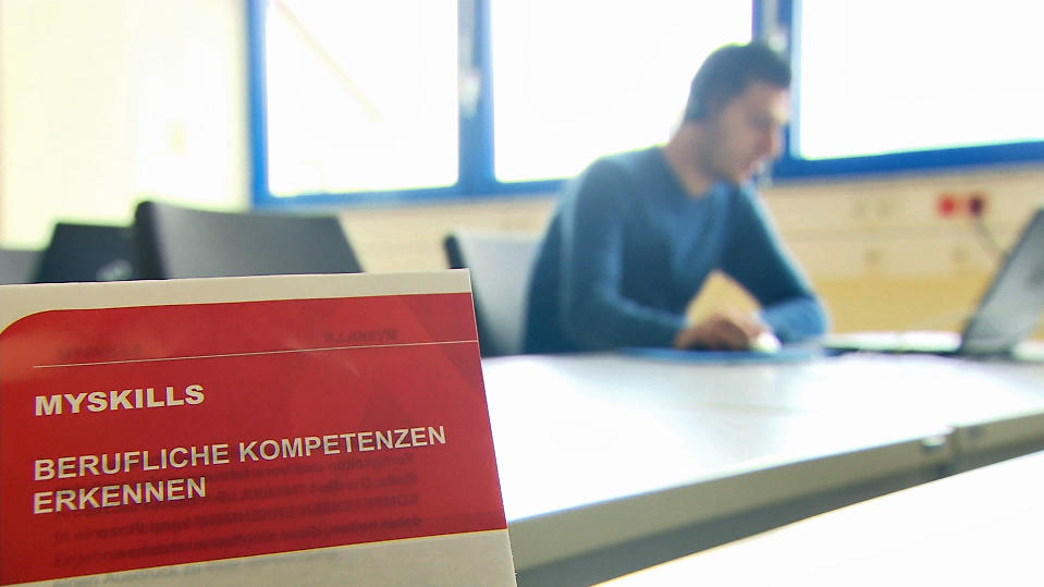 Wer kann was? Neuer Test zeigt Qualifikationen von Bewerbern – ganz ohne Zeugnisse MySkills , Bertelsmann-Stiftung