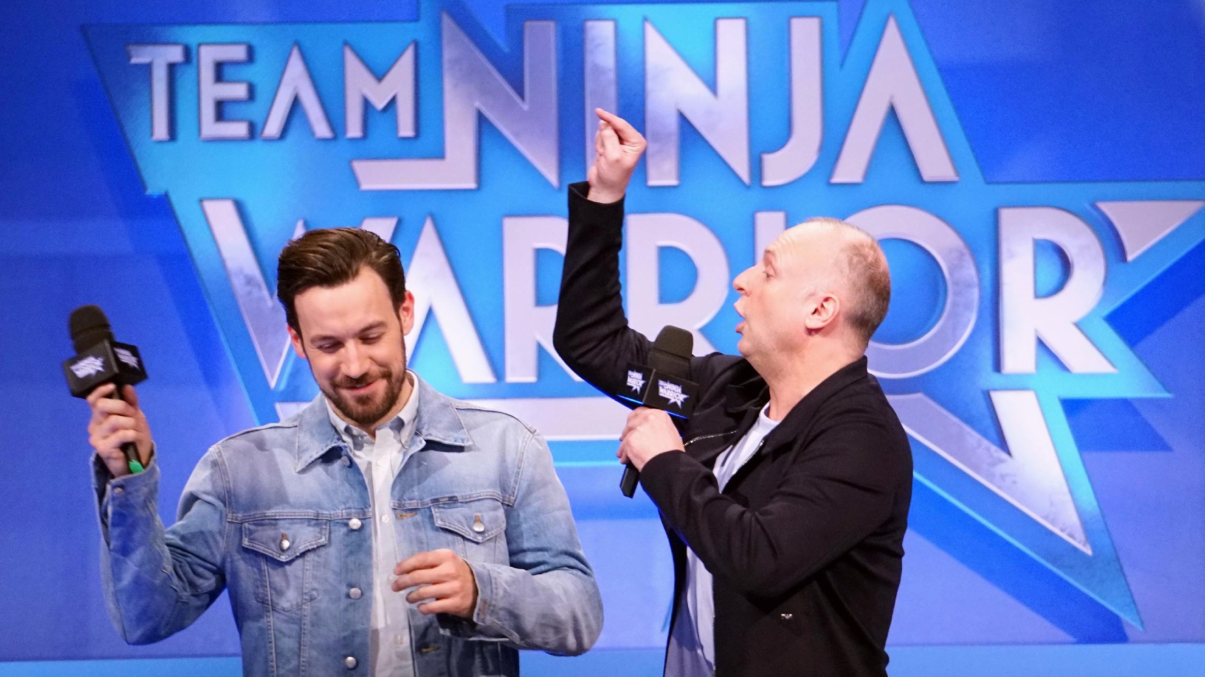Team Ninja Warrior Germany: Alle Sendetermine im Überblick Die Moderatoren Jan Köppen (l.) und Frank Buschmann.