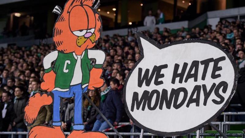 Fußball-Fans werden erhört: Ab 2021 keine Montagsspiele mehr Protest gegen Montagsspiele