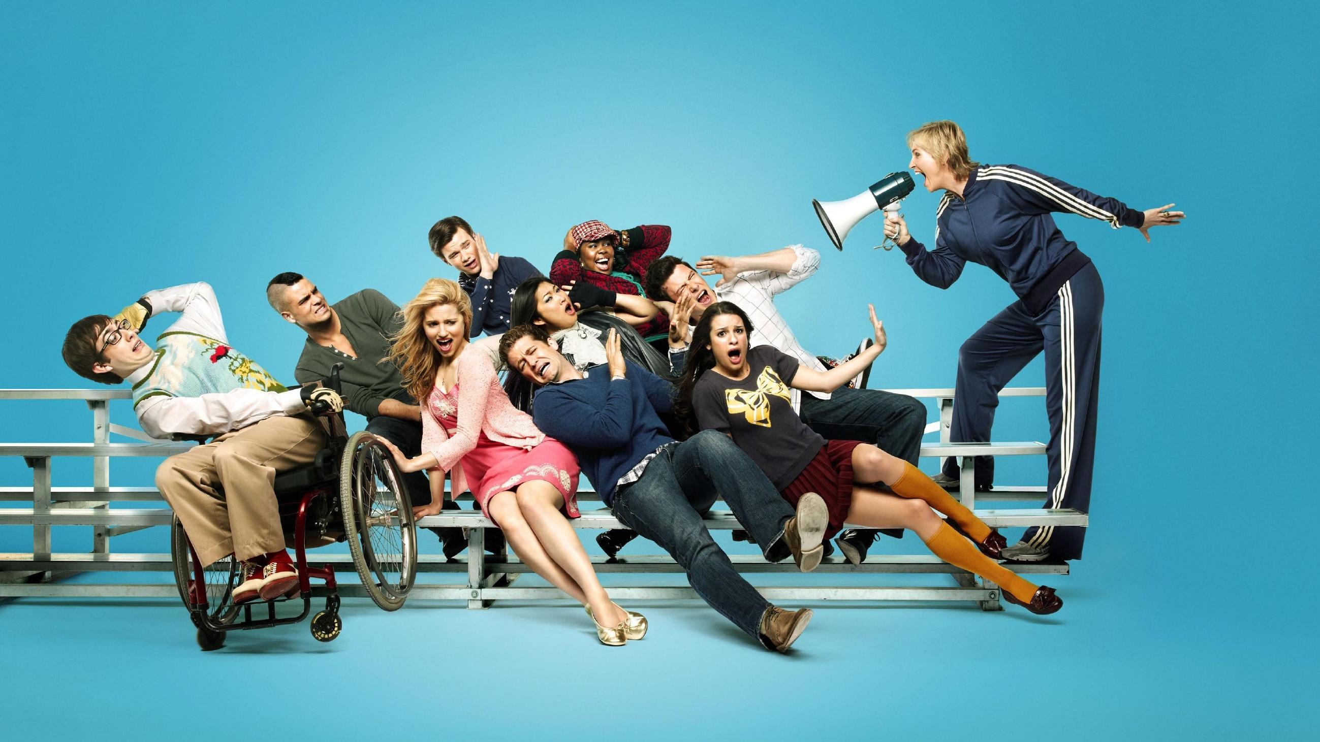 "Glee" bei TV NOW: Den NOW US-Live-Stream und ganze Folgen nachträglich online bei TV NOW schauen Die Mitglieder des Glee-Clubs