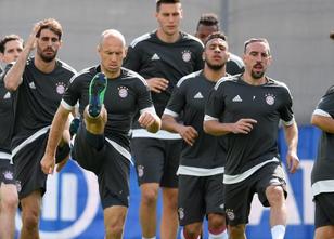Auf dieses Gigantentreffen schaut ganz Europa. Und Jupp Heynckes ist sich s... weiterlesen