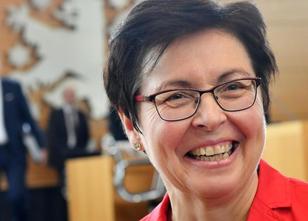Finanzministerin Heike Taubert (SPD) hält an ihrem Vorhaben fest, kurz vor ... weiterlesen