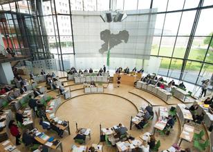 Der Sächsische Landtag will heute über die Entwicklung der Kriminalität dis... weiterlesen