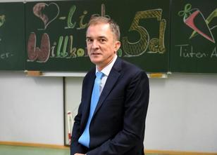 Tausende Schülerinnen und Schüler wagen in Sachsen-Anhalt am Donnerstag ein... weiterlesen