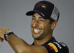 Selbst im Kreuzverhör über seine Formel-1-Zukunft verging Daniel Ricciardo ... weiterlesen