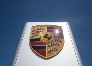 Der Sport- und Geländewagenbauer Porsche hat den Schwung aus 2017 bei Absat... weiterlesen