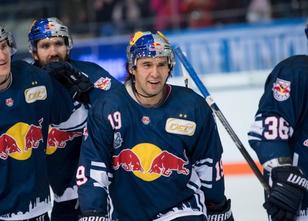 Der Kanadier Jon Matsumoto vom deutschen Meister EHC Red Bull München ist z... weiterlesen