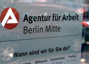 Die Zahl der Arbeitslosen in Berlin ist im April gesunken. 159.960 Frauen u... weiterlesen
