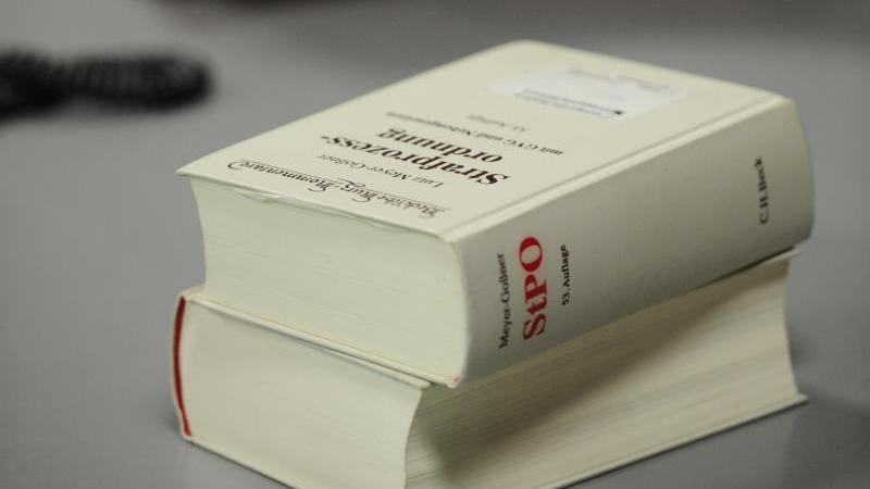 Mutmaßlicher Islamist vor Gericht Strafprozessordnung