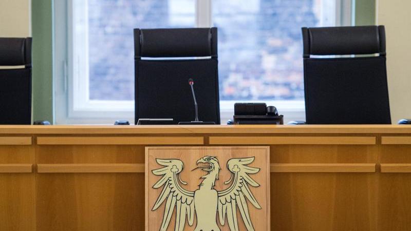 Mutter getötet: Richter schicken Sohn in Psychiatrie Landgericht Cottbus