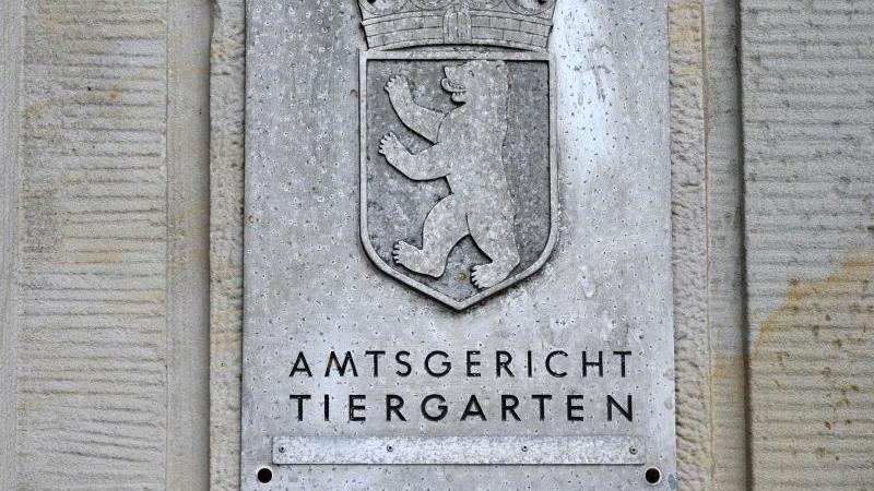 Wohnung für Cannabis-Plantage angemietet: Bewährungsstrafe Amtsgericht Tiergarten