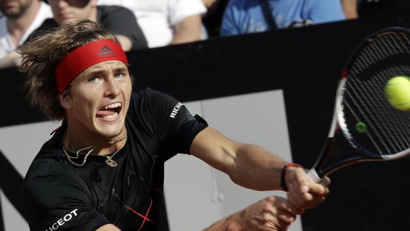 Zverev und Kerber im Viertelfinale - Kohlschreiber raus Sieg im Achtelfinale