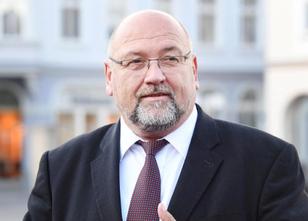 Mecklenburg-Vorpommerns Gesundheitsminister Harry Glawe (CDU) fordert mehr ... weiterlesen