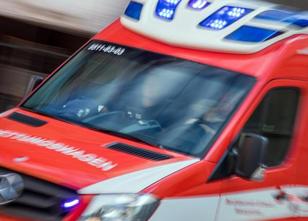 Eine Frau hat am Montag am Steuer ihres Autos mehrmals Gaspedal und Bremse ... weiterlesen
