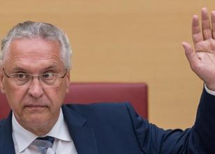 Zum Schutz der bayerischen Grenzen will Innenminister Joachim Herrmann (CSU... weiterlesen