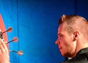 Deutschlands bester Darts-Profi, Max Hopp, hat beim German Darts Masters in... weiterlesen