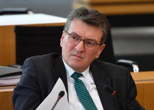 Ein Erlass der Thüringer Landesregierung, Opfern rechter Gewalt ein Bleiber... weiterlesen