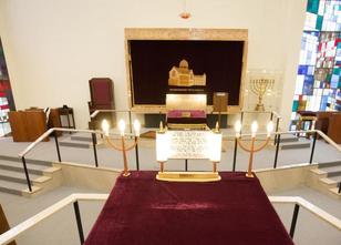 Erstmals seit dem Zweiten Weltkrieg sind in Hamburg fünf Rabbiner ordiniert... weiterlesen