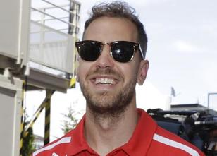 Formel-1-Pilot Sebastian Vettel hat die Fußballer von Eintracht Frankfurt f... weiterlesen