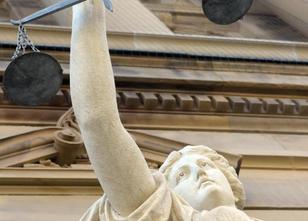 Wegen eines Messerangriffs auf seine Ehefrau steht ein 30-jähriger Mann von... weiterlesen