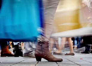 Der private Verbrauch könnte nach Einschätzung von Konjunktur- und Arbeitsm... weiterlesen