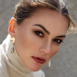 Renata Lusin Renata Lusin