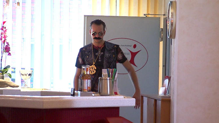 Marvin Albrecht wird zum Macho Marvin Albrecht wird zum Macho