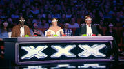 So bombastisch startet die erste Show So bombastisch startet die erste Show