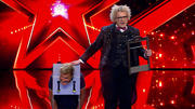 Magier Niels Harder geht Dieter Bohlen an den Kragen Magier Niels Harder geht Dieter Bohlen an den Kragen