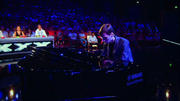 Standing Ovations für Pianist ohne Hände Standing Ovations für Pianist ohne Hände