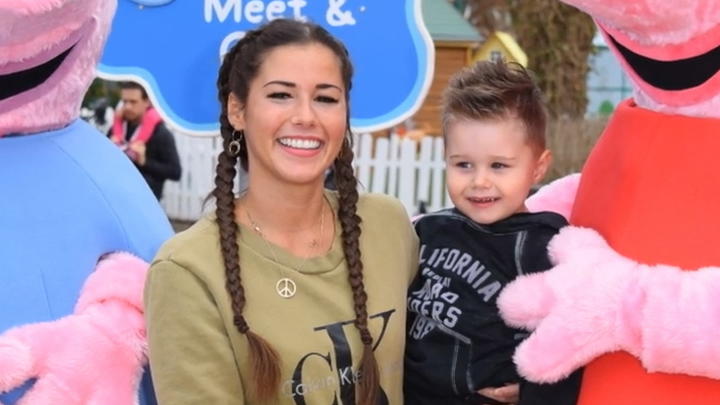 Noch ein Baby? Sarah Lombardi spricht über Kinderwunsch Noch ein Baby? Sarah Lombardi spricht über Kinderwunsch