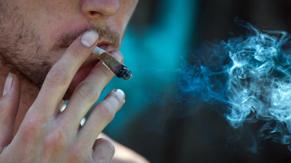 Kanada erlaubt Kiffen und Anbau von Cannabis Kanada erlaubt Kiffen und Anbau von Cannabis