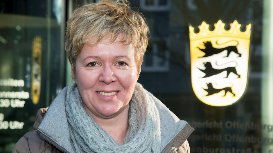 Früheres Heimkind muss keinen Unterhalt für Mutter zahlen Früheres Heimkind muss keinen Unterhalt für Mutter zahlen