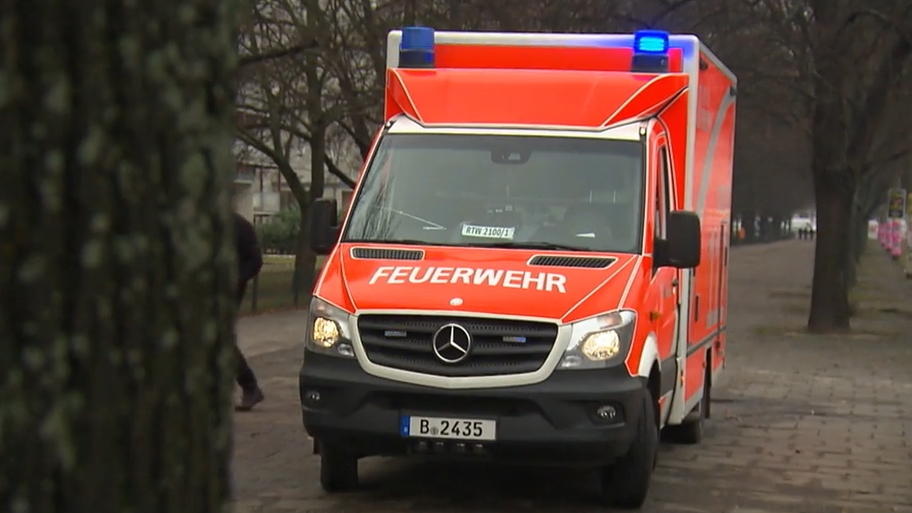 Deutschen Rettungskräften droht der Kollaps! Deutschen Rettungskräften droht der Kollaps!